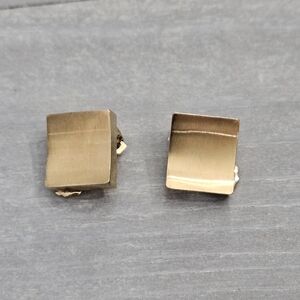 14k Yellow Gold Clip On Earrins 7.6 g